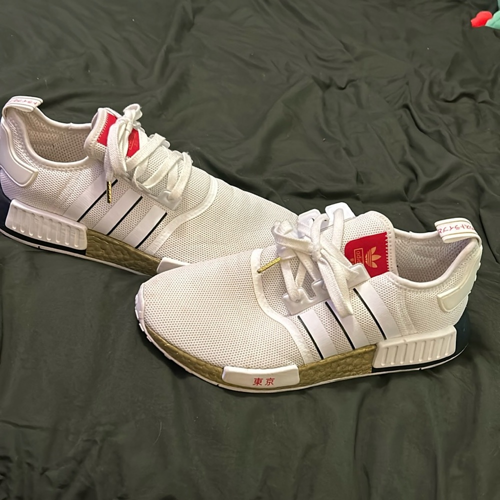 Men’s adidas nmds size 10